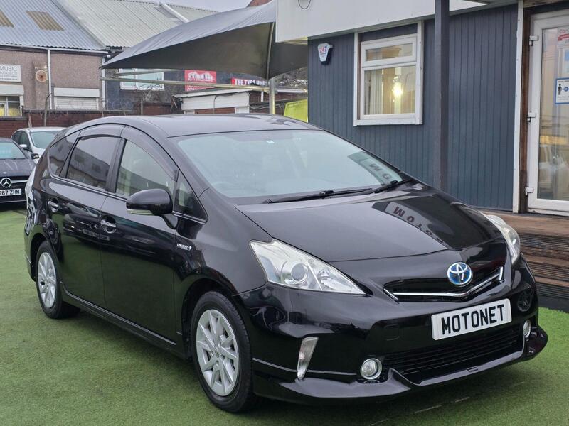 Toyota Prius main image