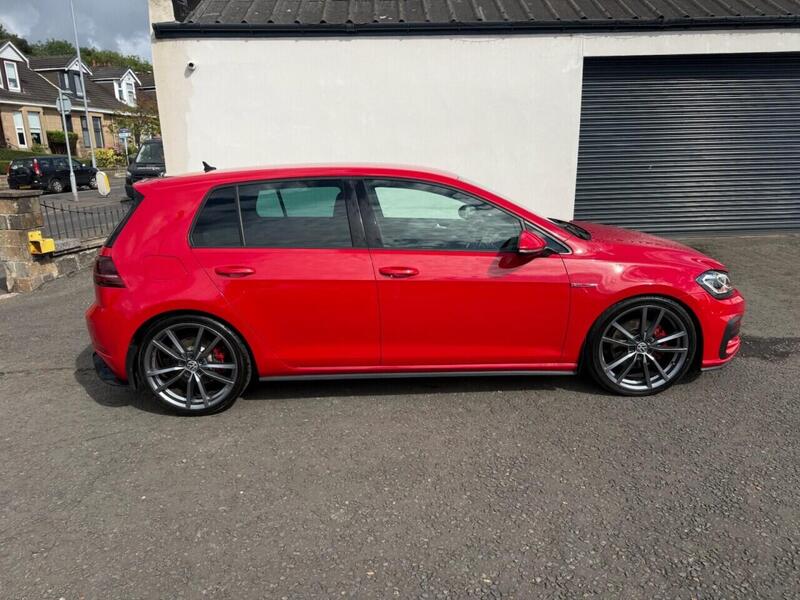 Volkswagen Golf view 2