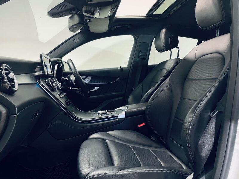 Mercedes-Benz GLC view 6