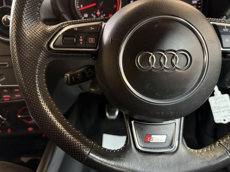 Audi A1 view 28