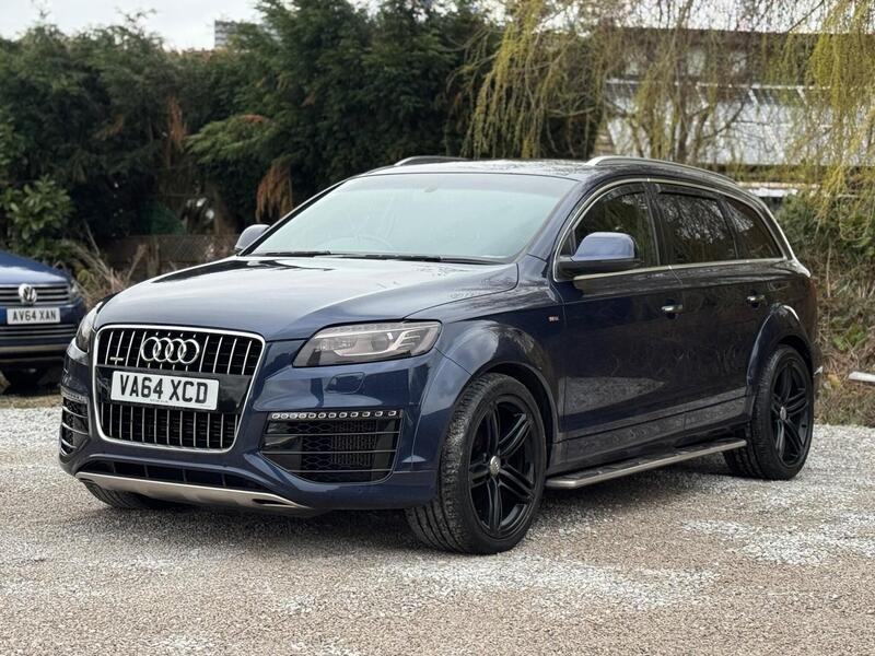Audi Audi Q7 view 5