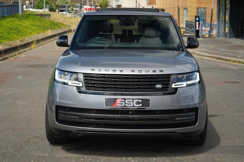 Land Rover Range Rover view 6