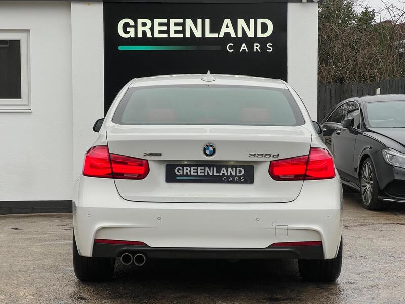 BMW 3 Series view 5