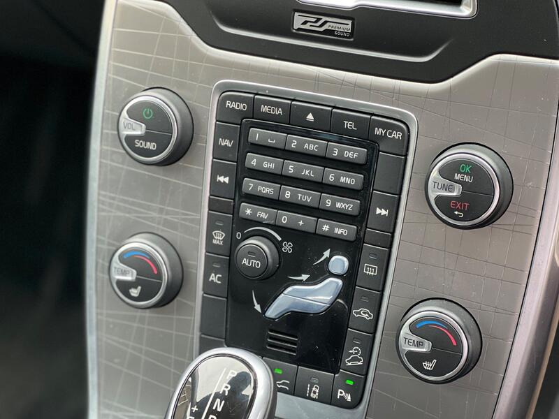 Volvo XC70 view 55