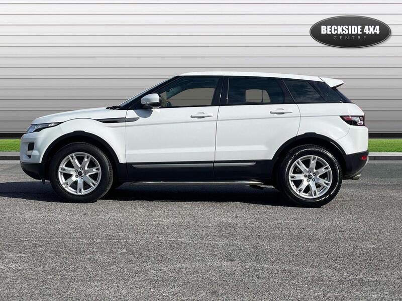 Land Rover Range Rover Evoque view 5