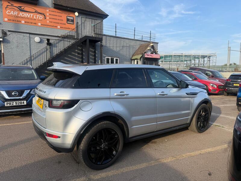 Land Rover Range Rover Evoque view 4