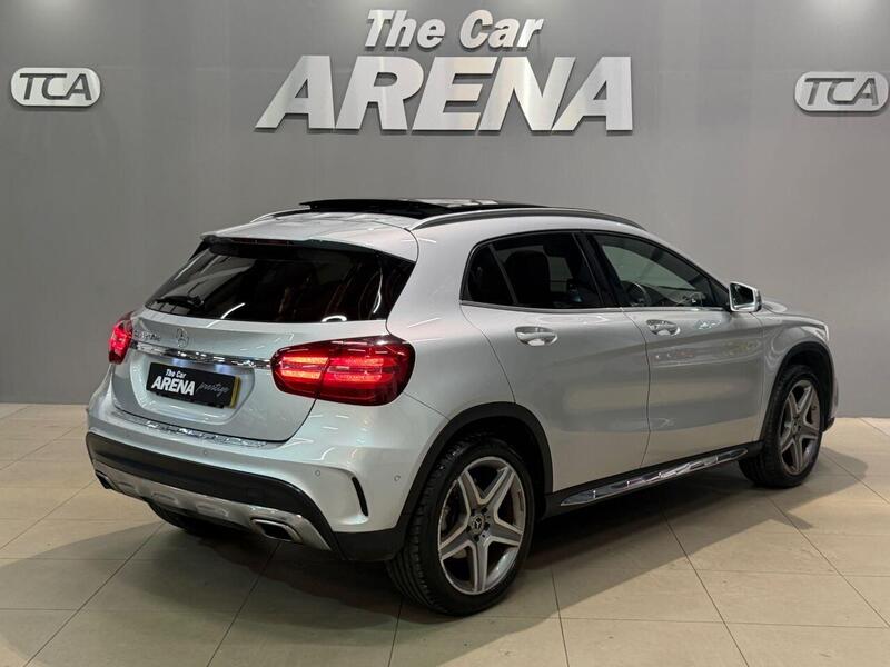 Mercedes-Benz Mercedes-Benz GLA view 6