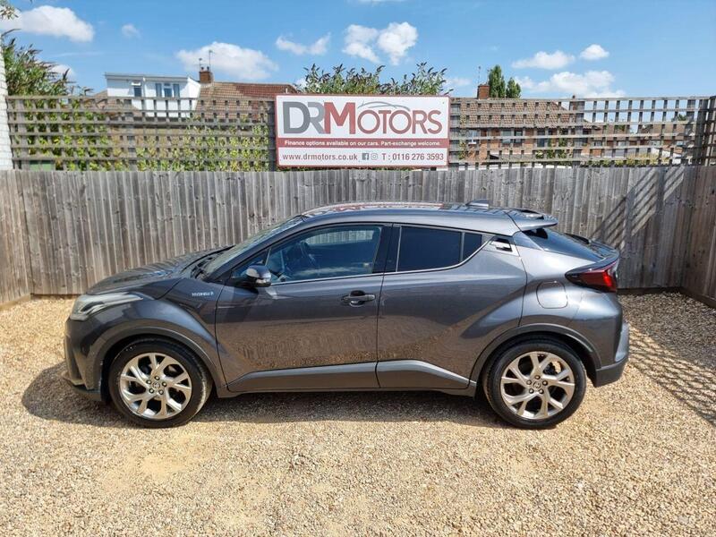 Toyota C-HR view 7