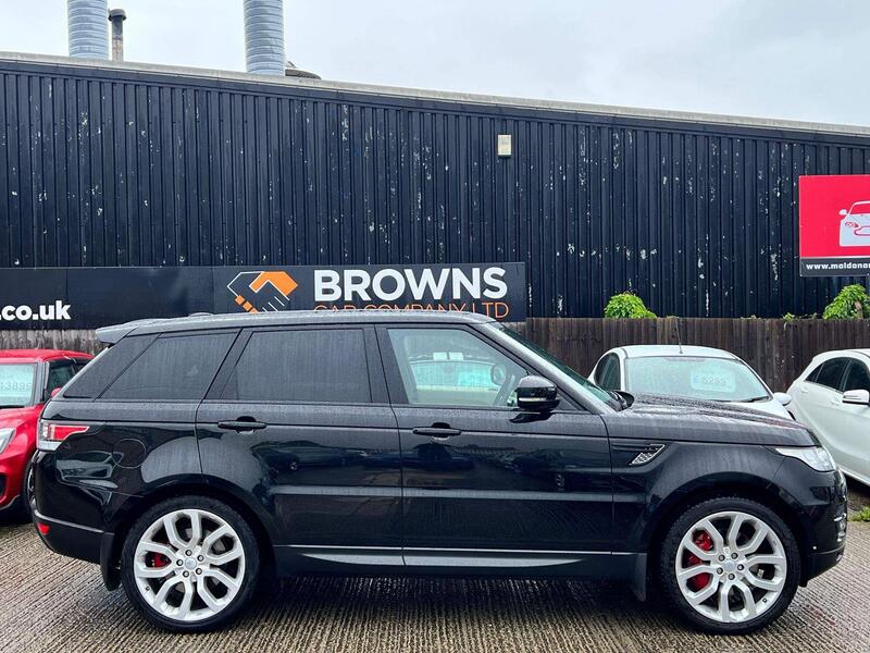 Land Rover Range Rover Sport view 2