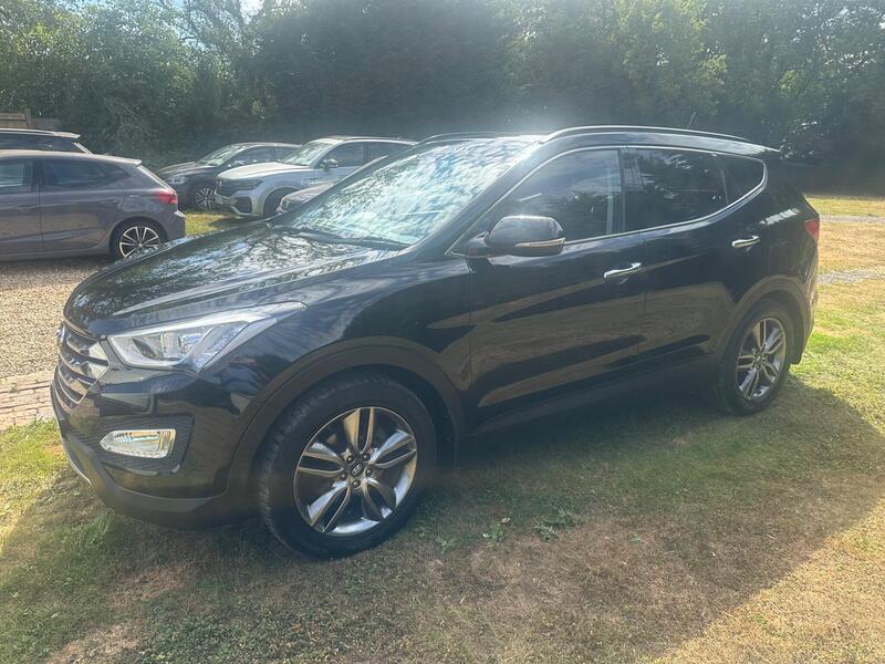 Hyundai Santa Fe view 2
