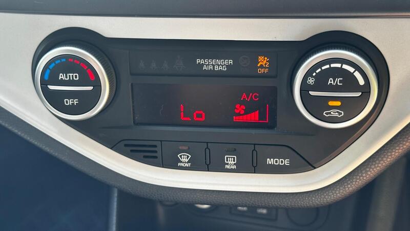 2015 Kia Picanto — photo 15
