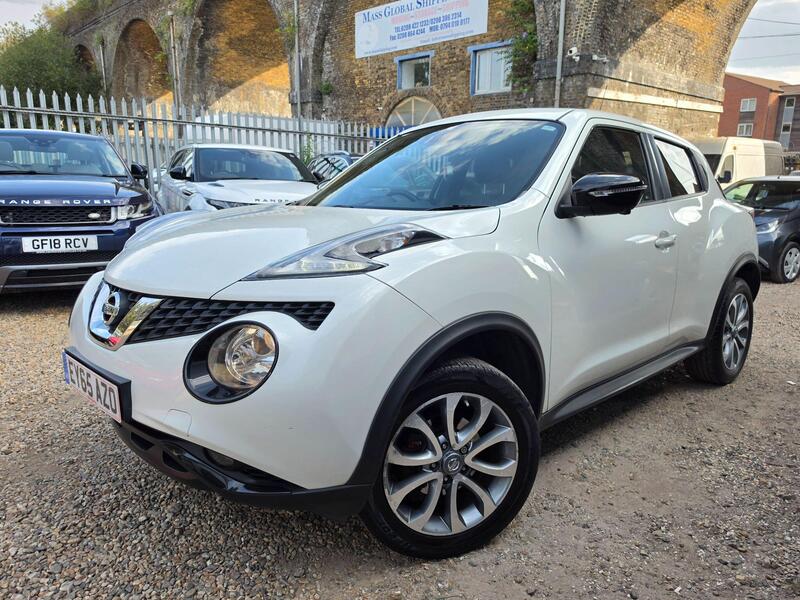 Nissan Juke 1.6 Tekna XTRON Euro 6 5dr thumbnail 4