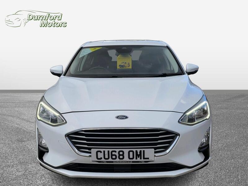 Ford Focus view 2