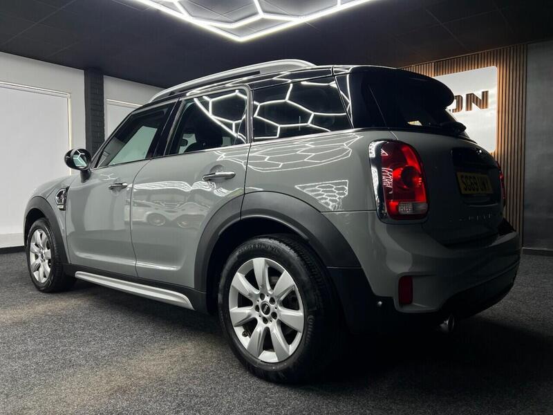 Mini Countryman view 5