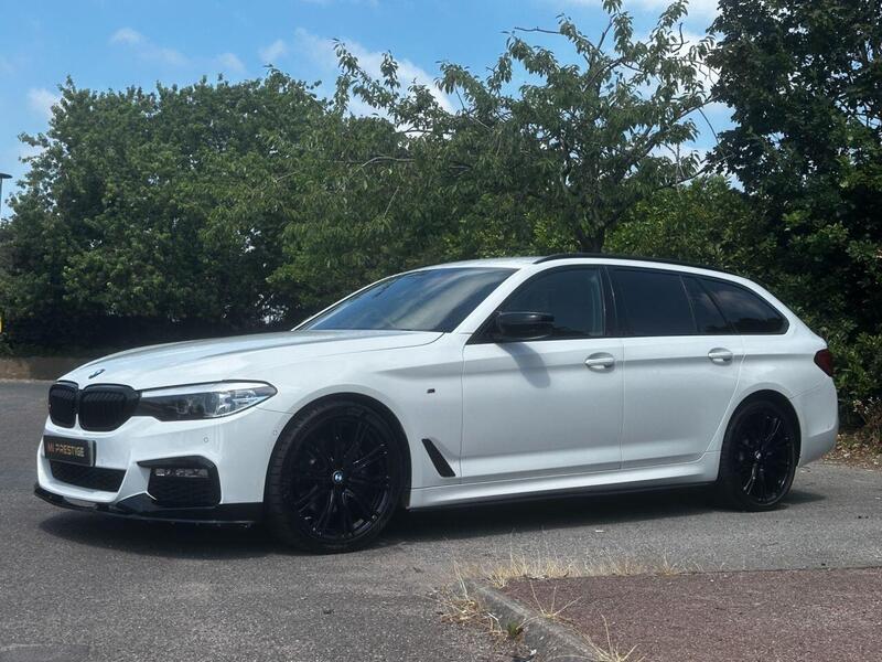 BMW 5 Series view 7
