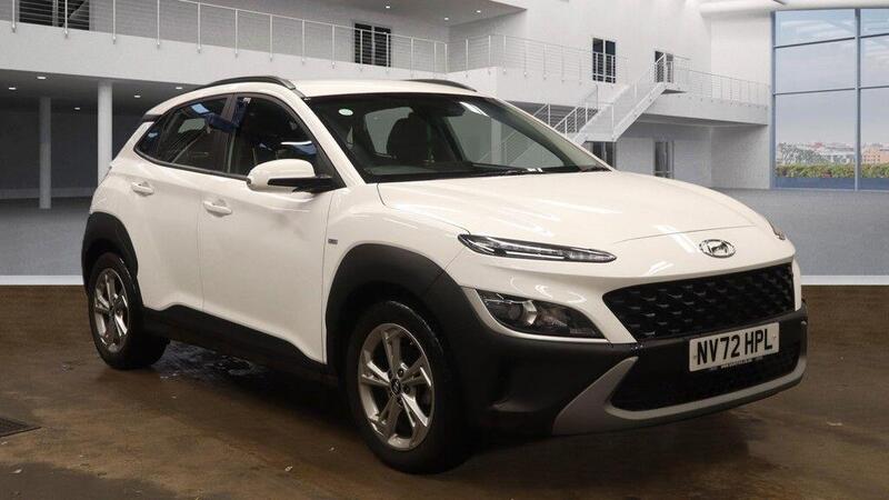 2022 Hyundai Kona in White for sale