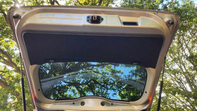 2010 Nissan Note — photo 8