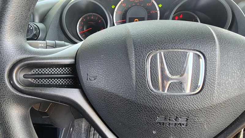2013 Honda Jazz — photo 22