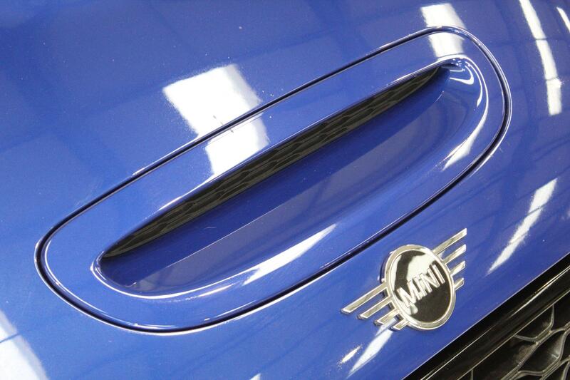 2019 MINI Hatch in Blue — image 45 of 71