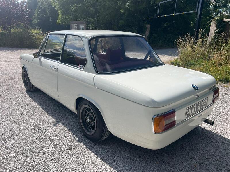BMW 2002 view 5