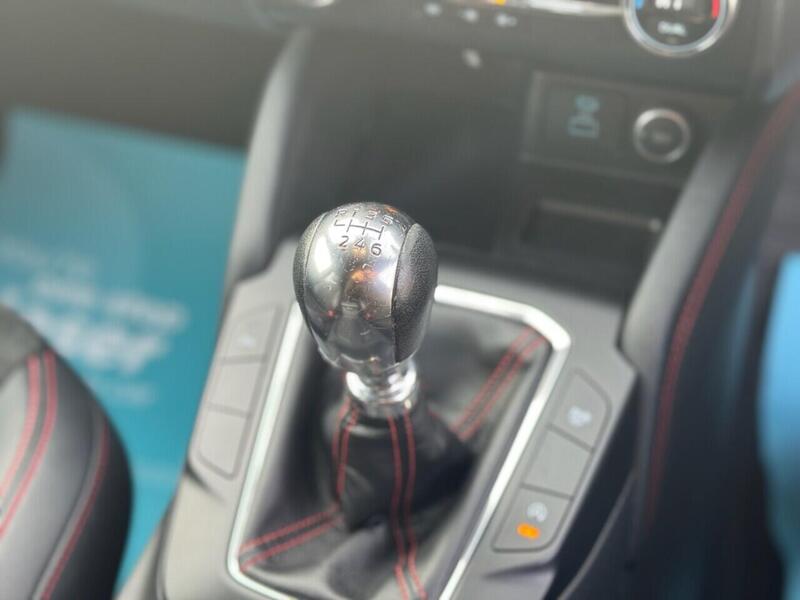 Ford Kuga view 31