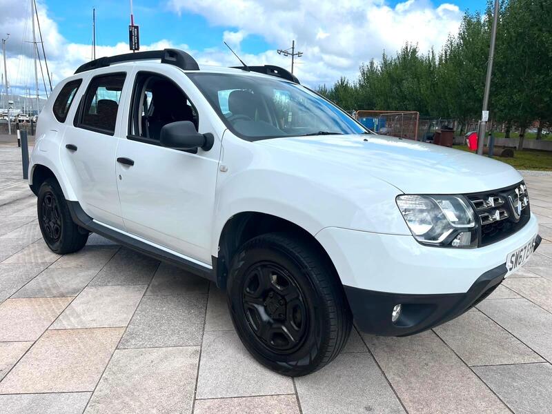 Dacia Duster view 5