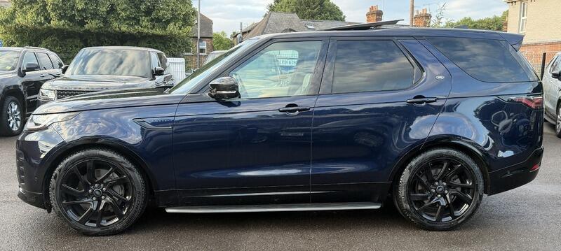 Land Rover Discovery 3 view 2