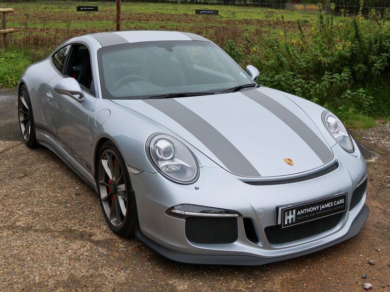 Porsche 911 view 79