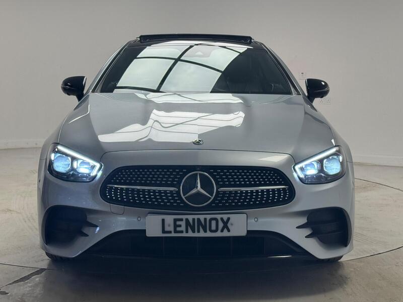 Mercedes-Benz E Class view 2