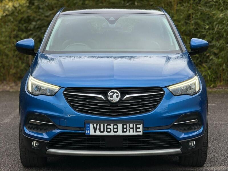 Vauxhall Grandland X view 5