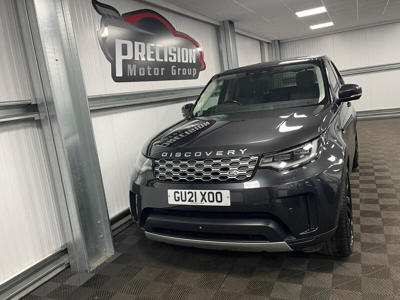 Land Rover Discovery 3 view 4