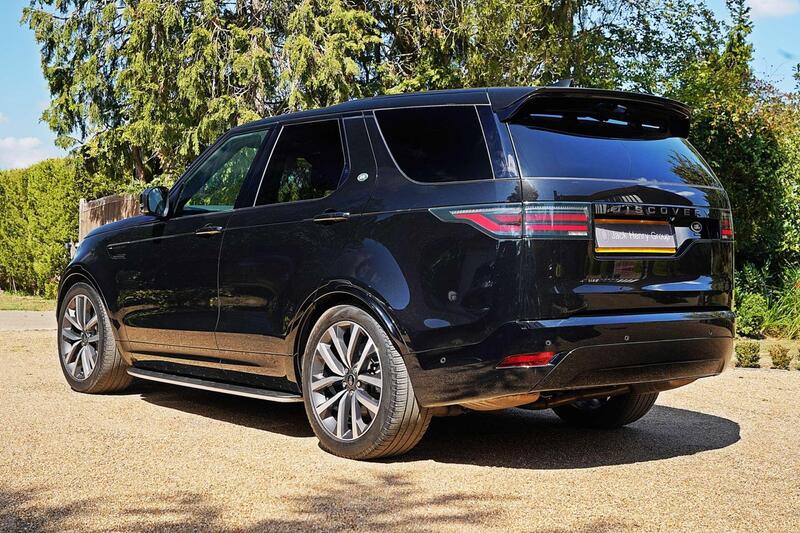 Land Rover Discovery 3 view 3