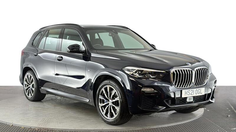 BMW X5 view 2
