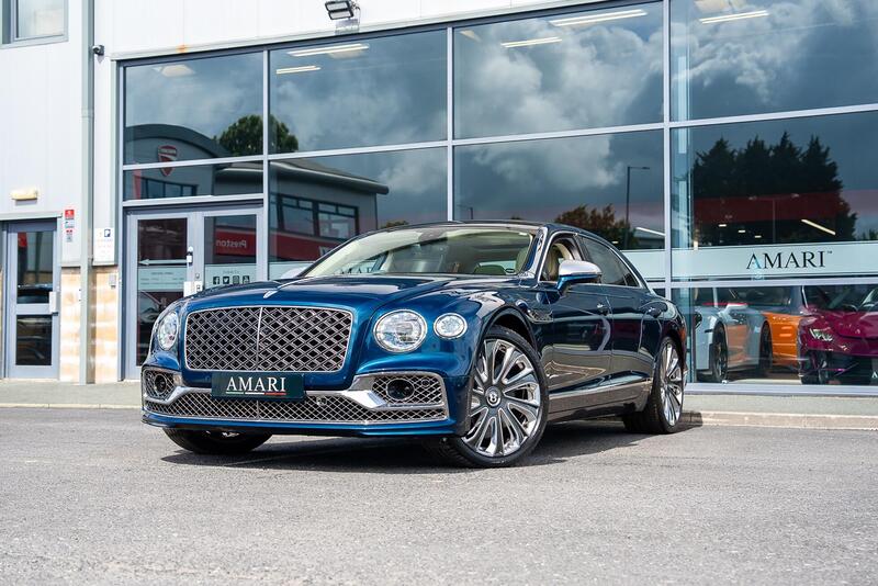 Bentley Flying Spur view 3