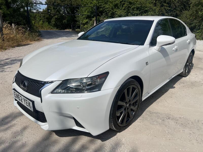 Lexus GS view 2