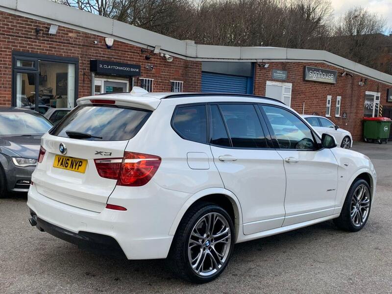 BMW X3 view 3