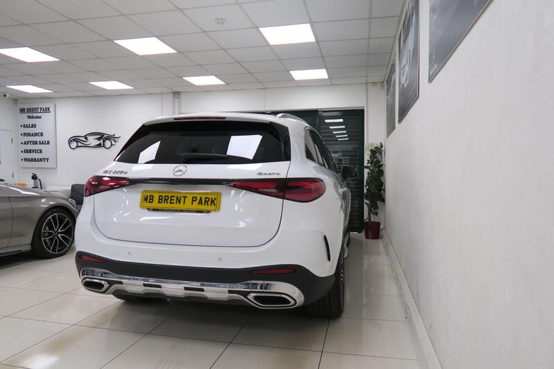 Mercedes-Benz Mercedes-Benz GLC view 6