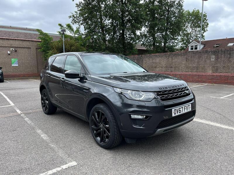 Land Rover Discovery Sport main image