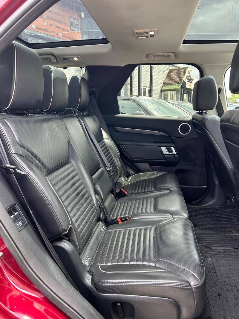 Land Rover Discovery view 7