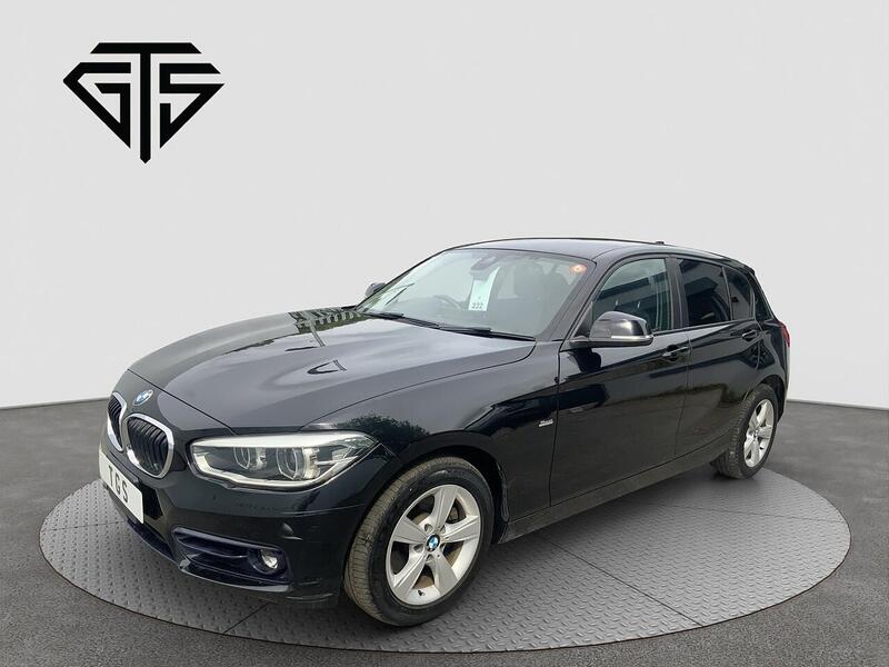 BMW 1 Series view 7
