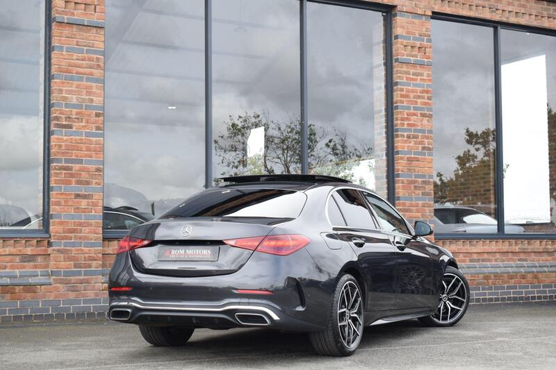 Mercedes-Benz C Class view 7