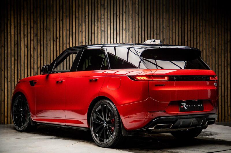 Land Rover Range Rover Sport view 3