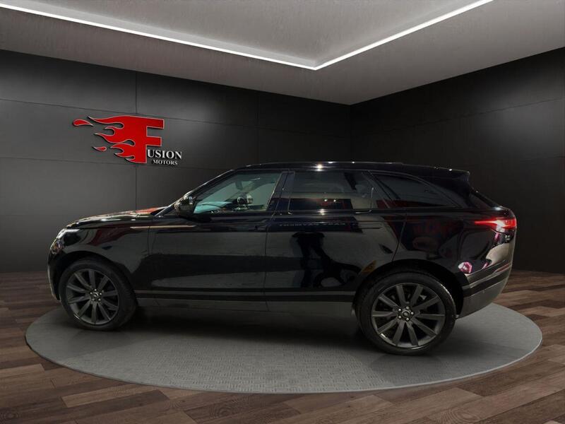 Land Rover Range Rover Velar view 4