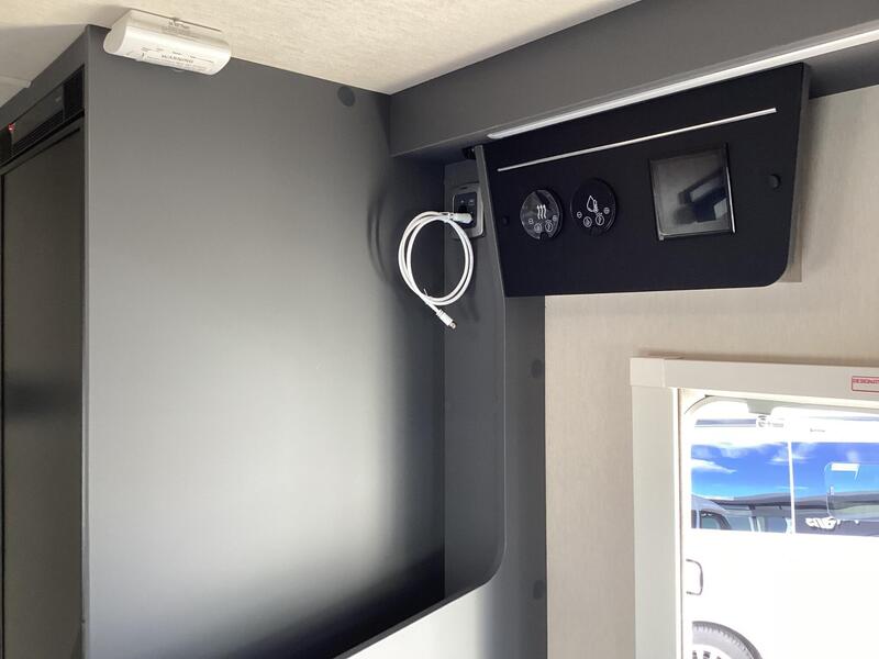 Auto-Trail F-Line F60 — image 14
