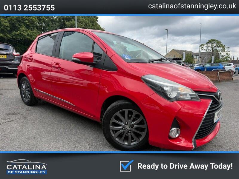 2017 Toyota Yaris in Red for sale