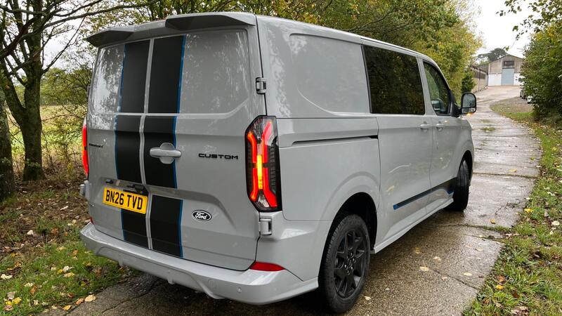 2026 Ford Transit Custom — photo 13