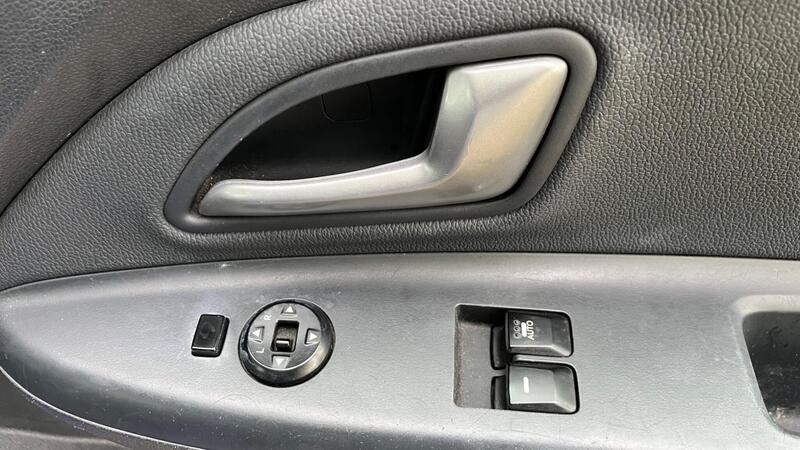 2014 Kia Rio — photo 44