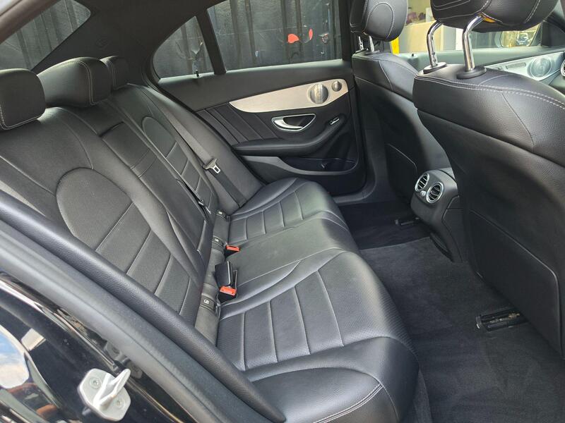 Mercedes-Benz C Class 2.1 C300dh AMG Line (Premium Plus) G-Tronic+ Euro 6 (s/s) 4dr thumbnail 25