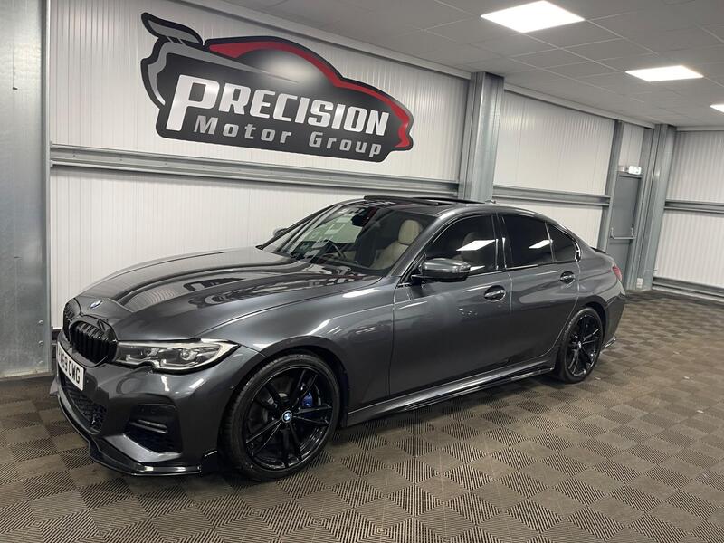 BMW 3 Series view 6