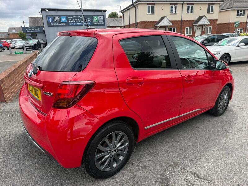 Toyota Yaris view 7